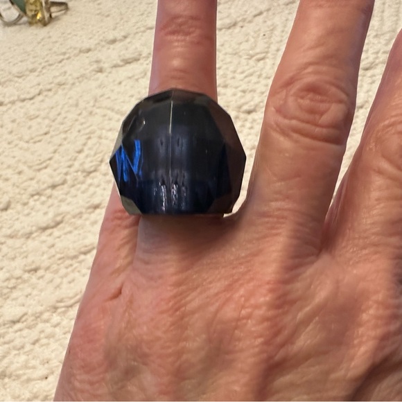 Fun ring!! - Picture 2 of 6